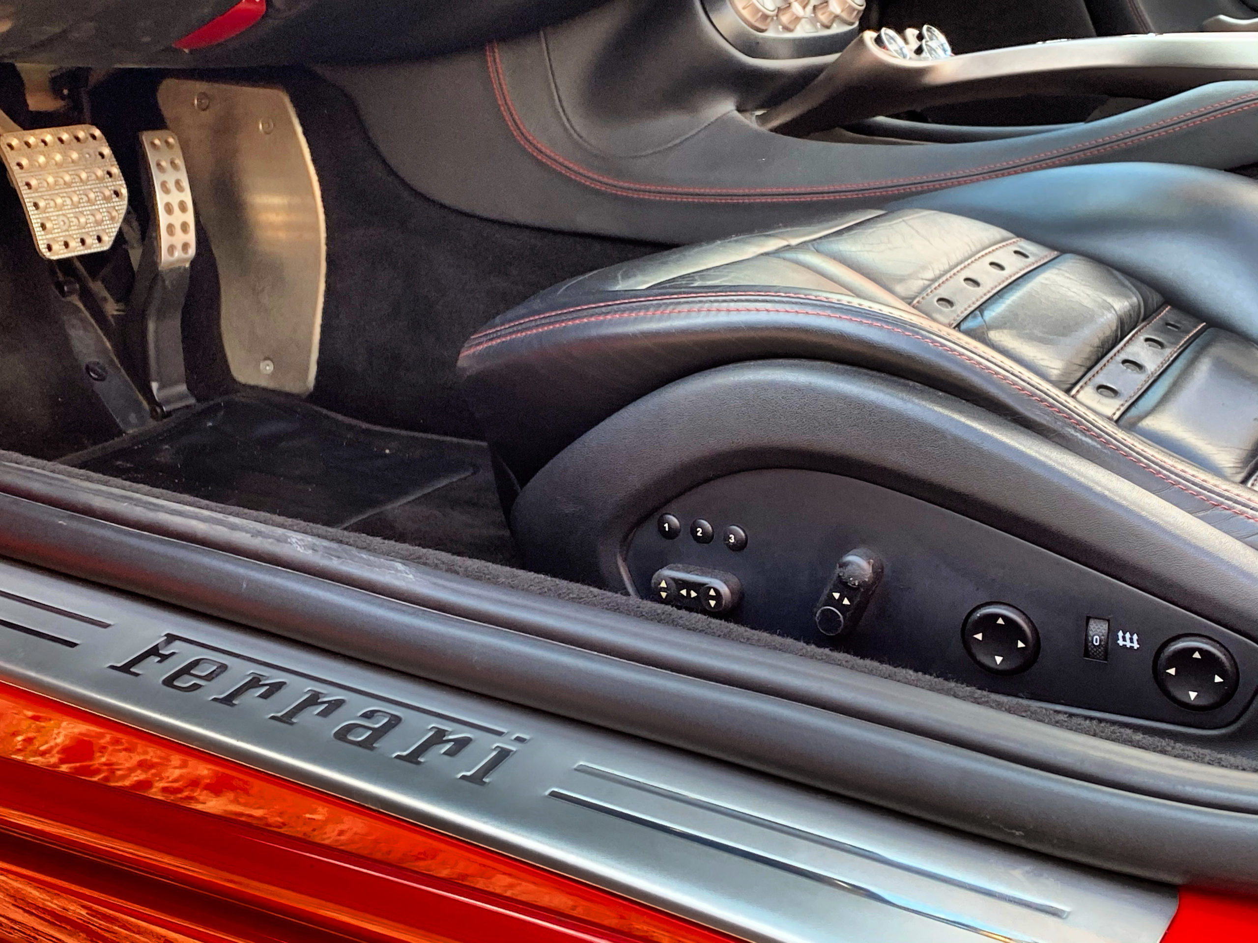 Ferrari California V8 4.3 460cv