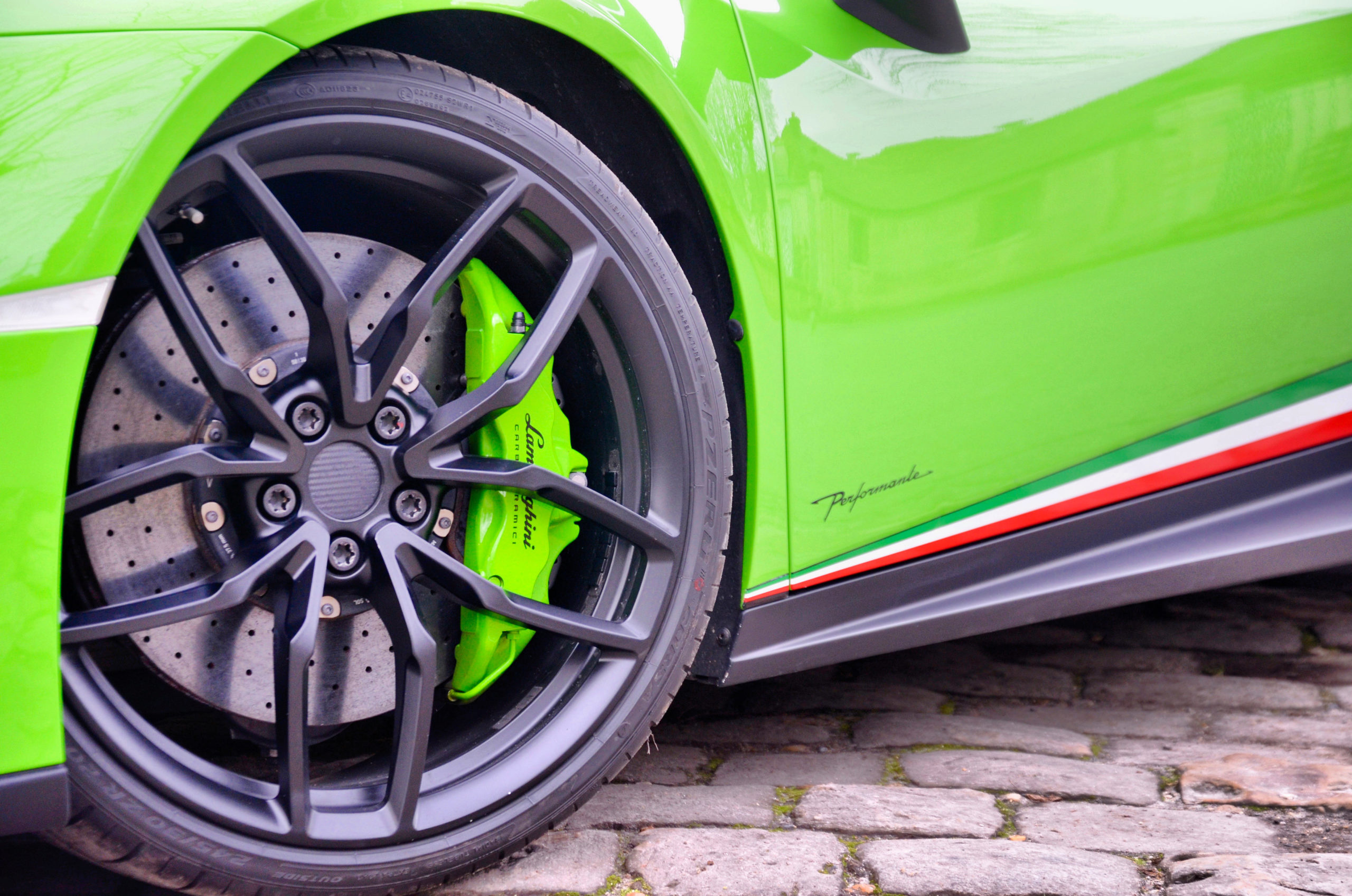 Lamborghini Haracán LP640-4 Performante