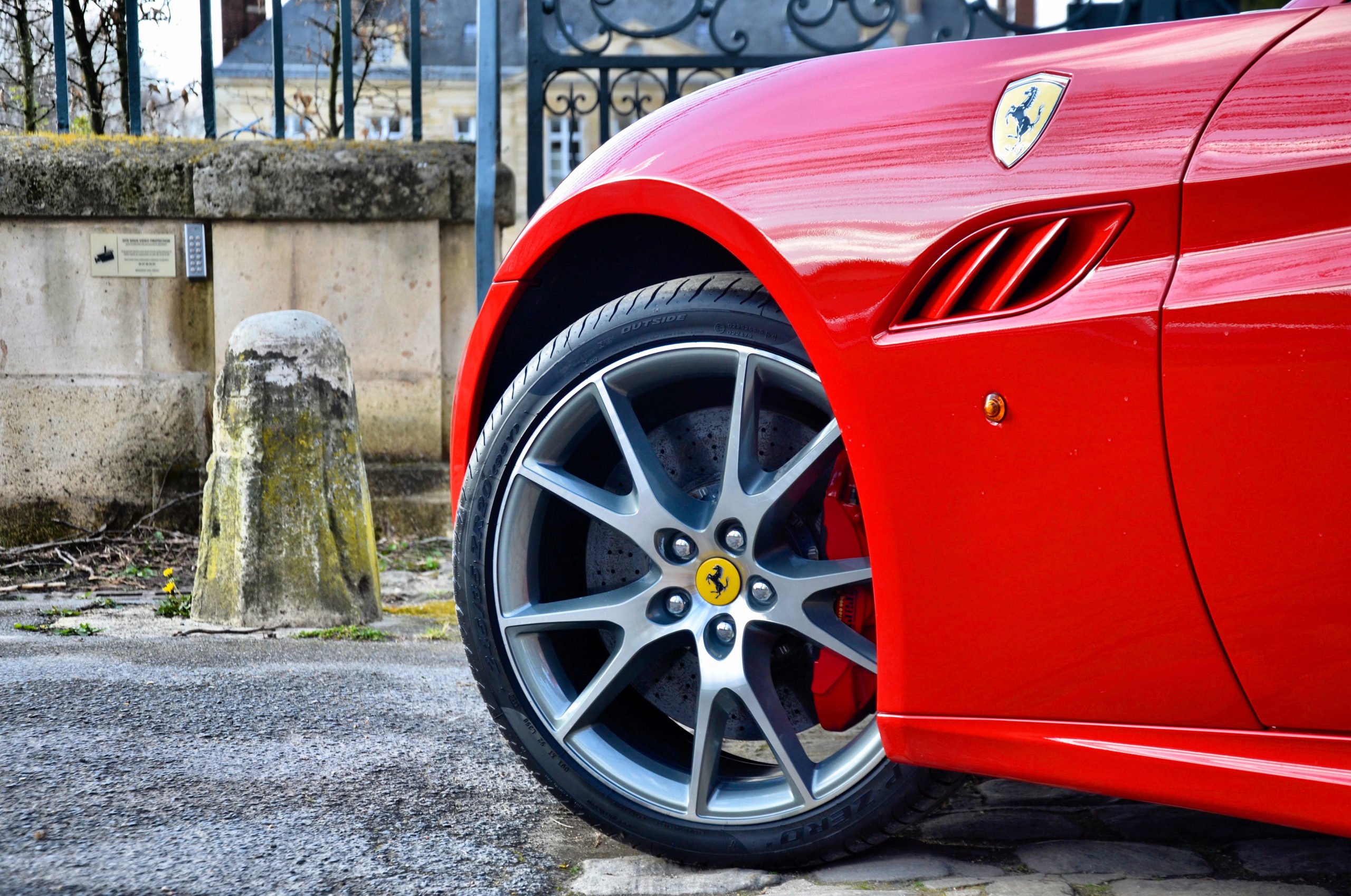 Ferrari California V8 4.3 460cv