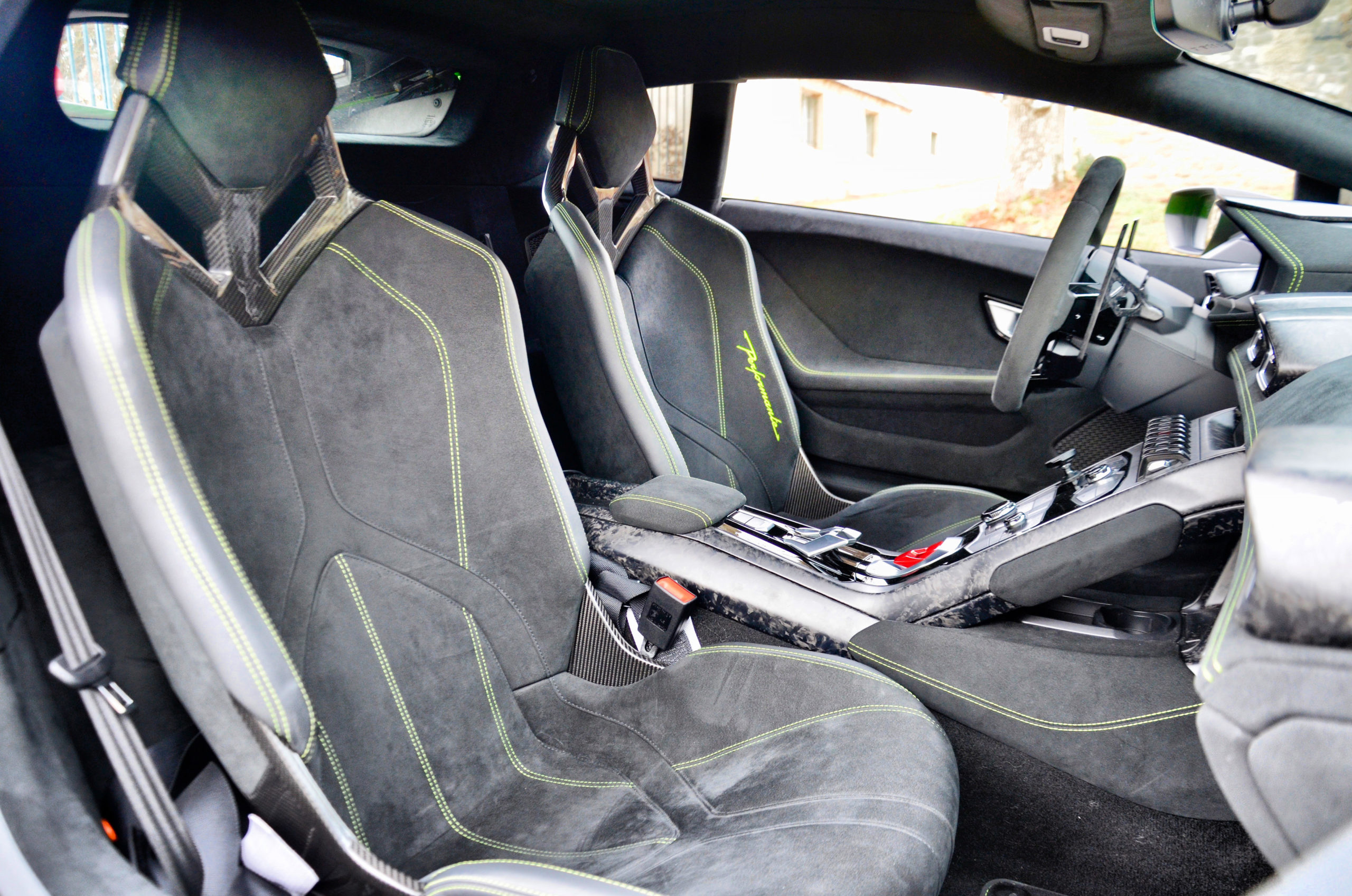 Lamborghini Haracán LP640-4 Performante