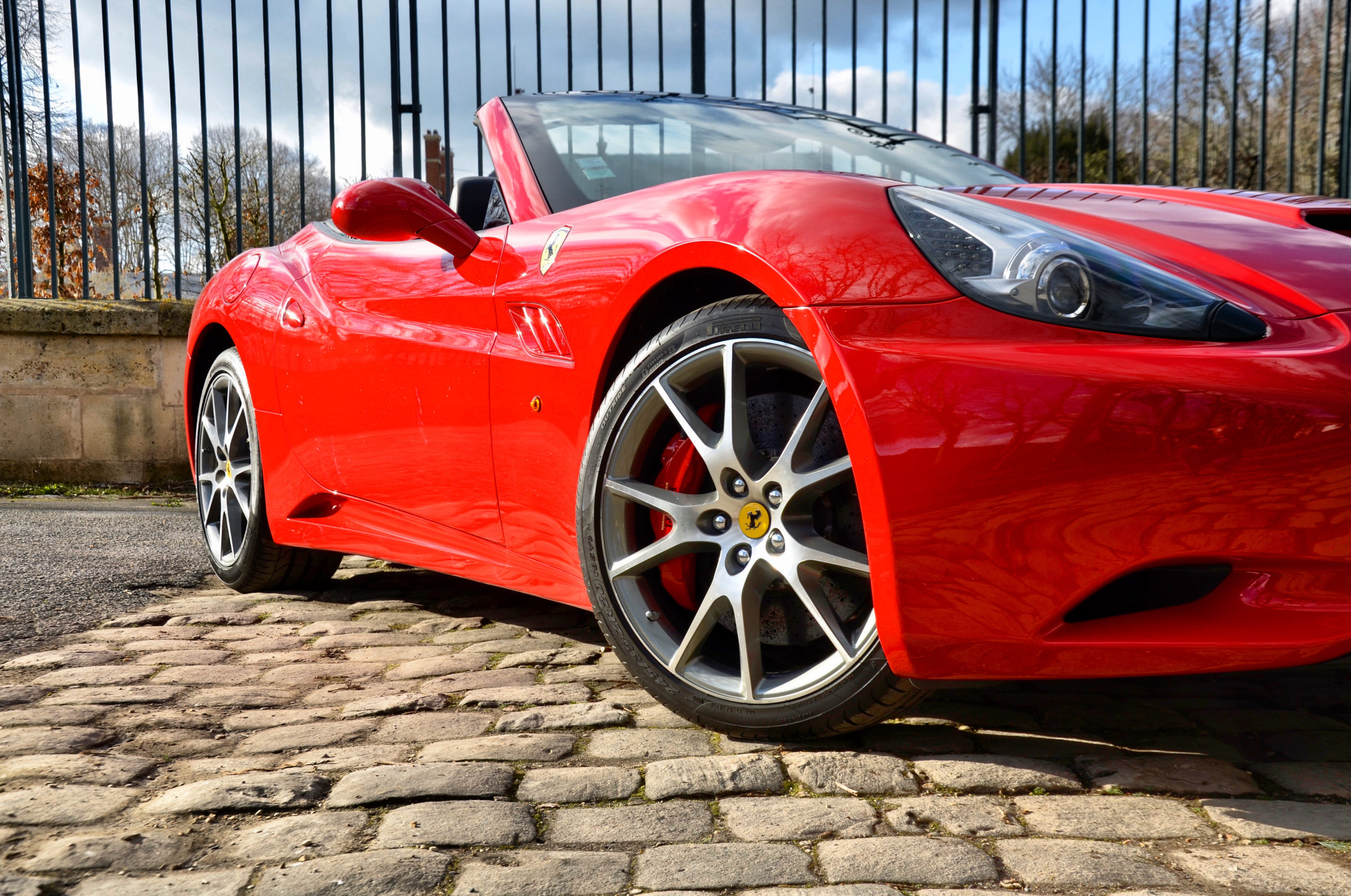 Ferrari California V8 4.3 460cv