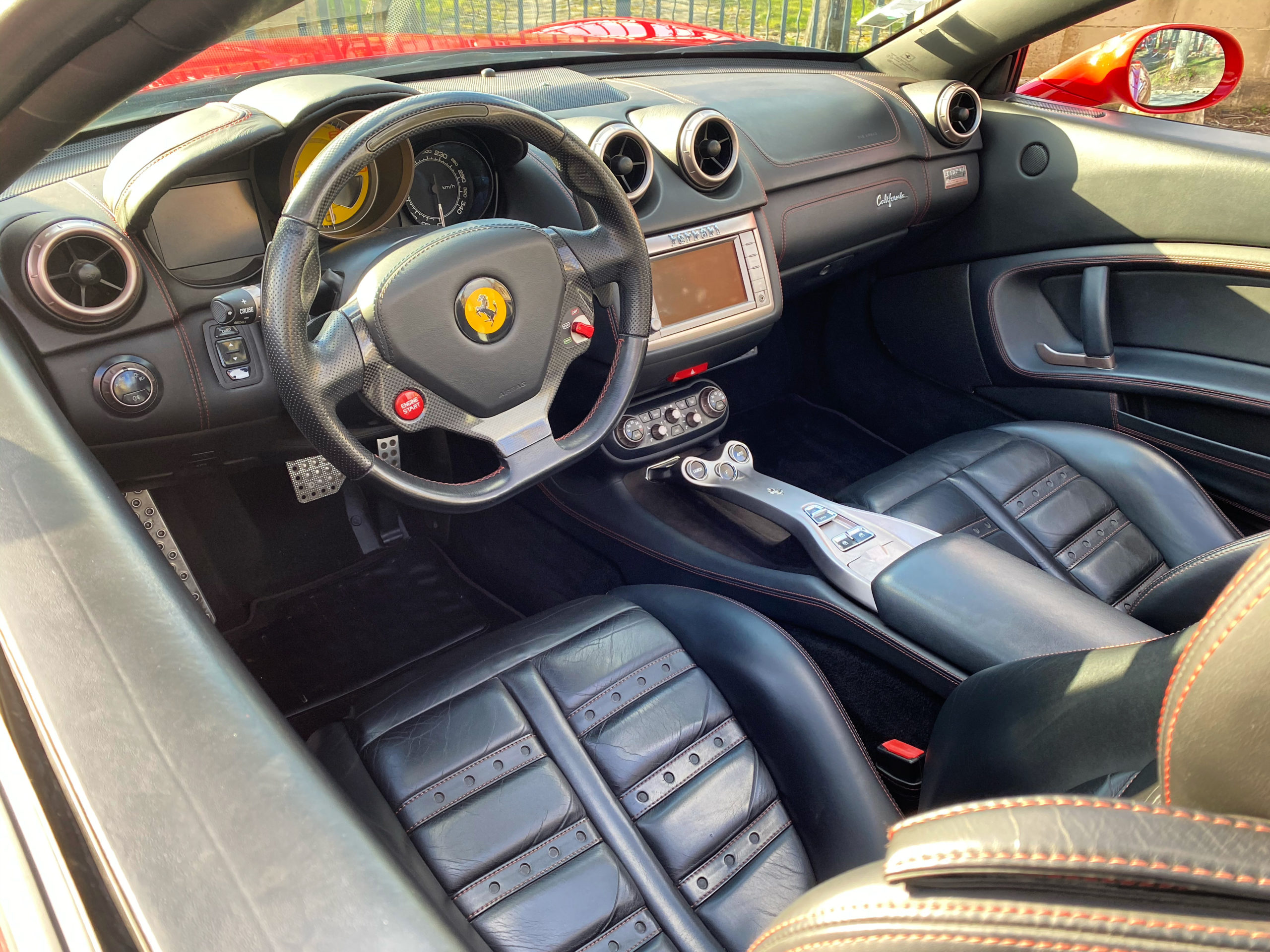 Ferrari California V8 4.3 460cv