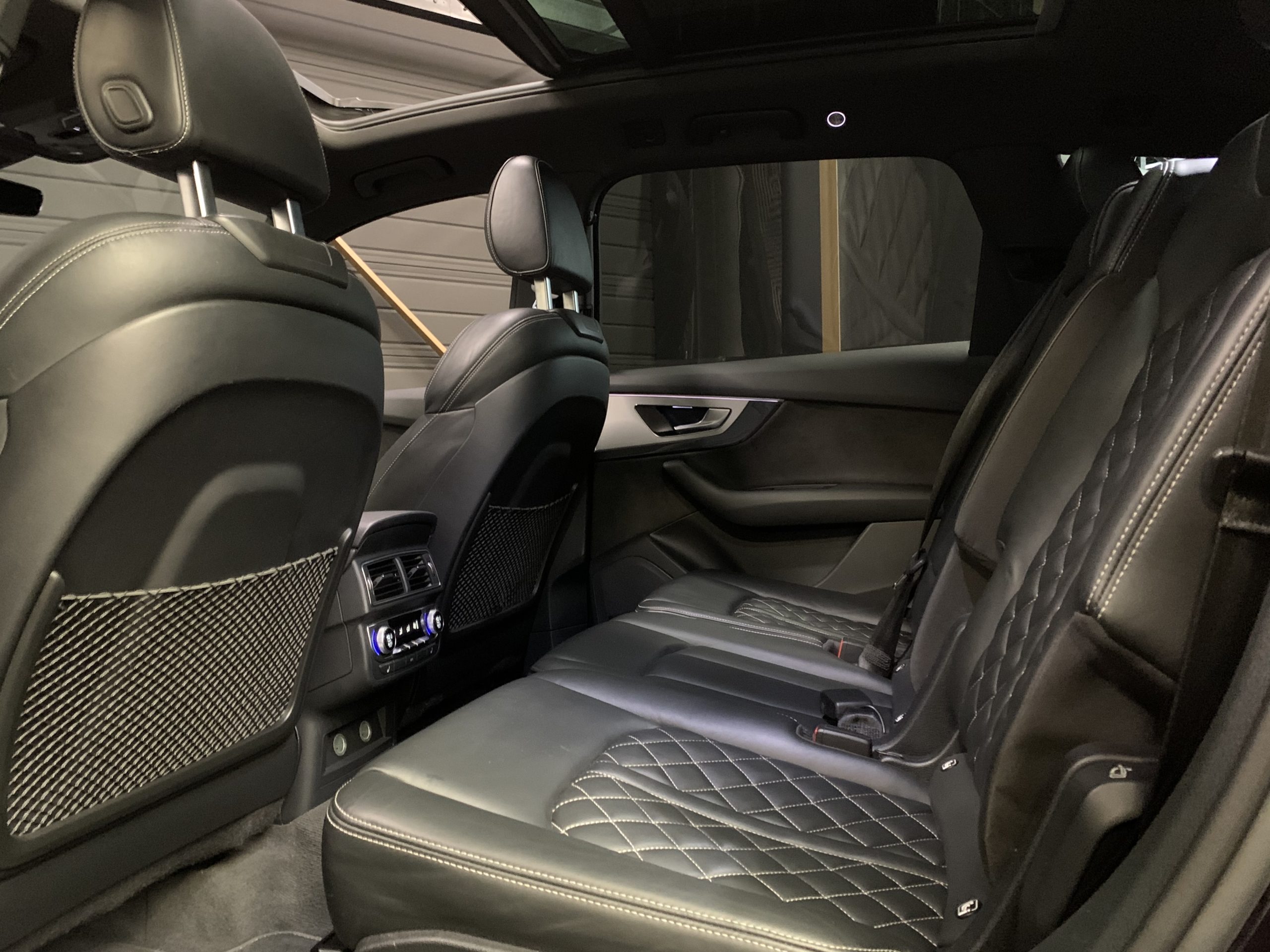 Audi SQ7 TDI 4.0 Quattro 435 ch TIPTRONIC 7 Places