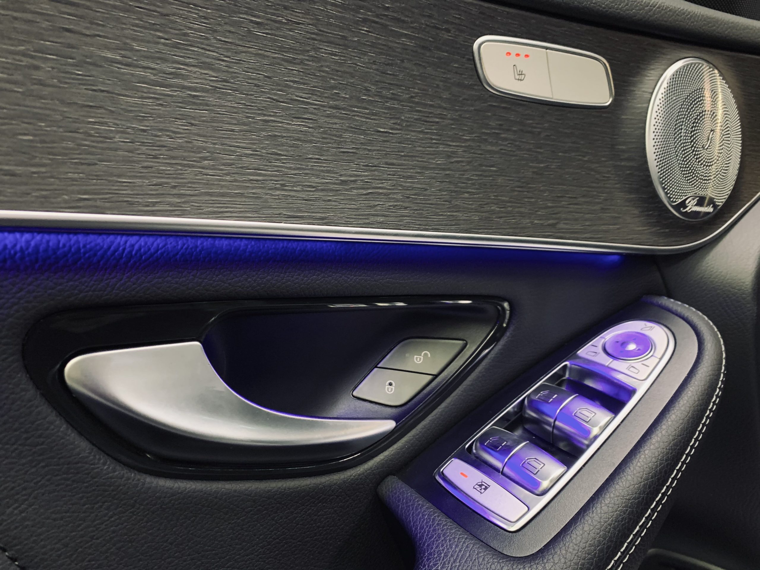 Mercedes Benz GLC 300 Coupé 245Ch 4 Matic – Sportline AMG