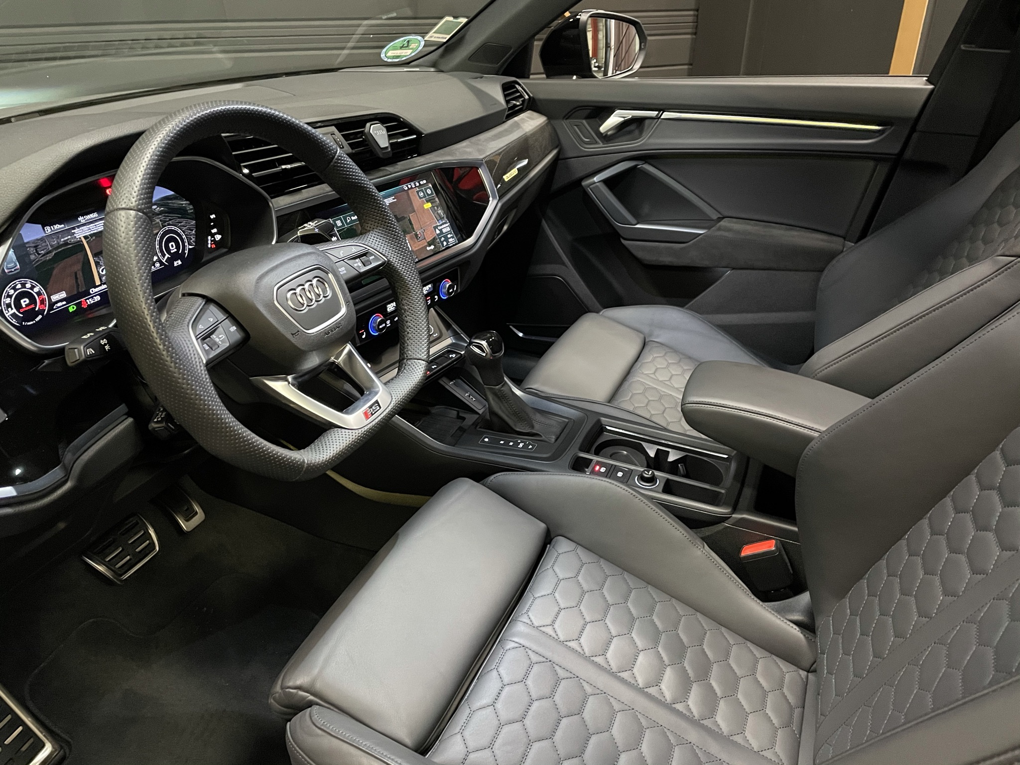 AUDI RSQ3 Nardo 2.5 TFSI 400 S TRONIC QUATTRO