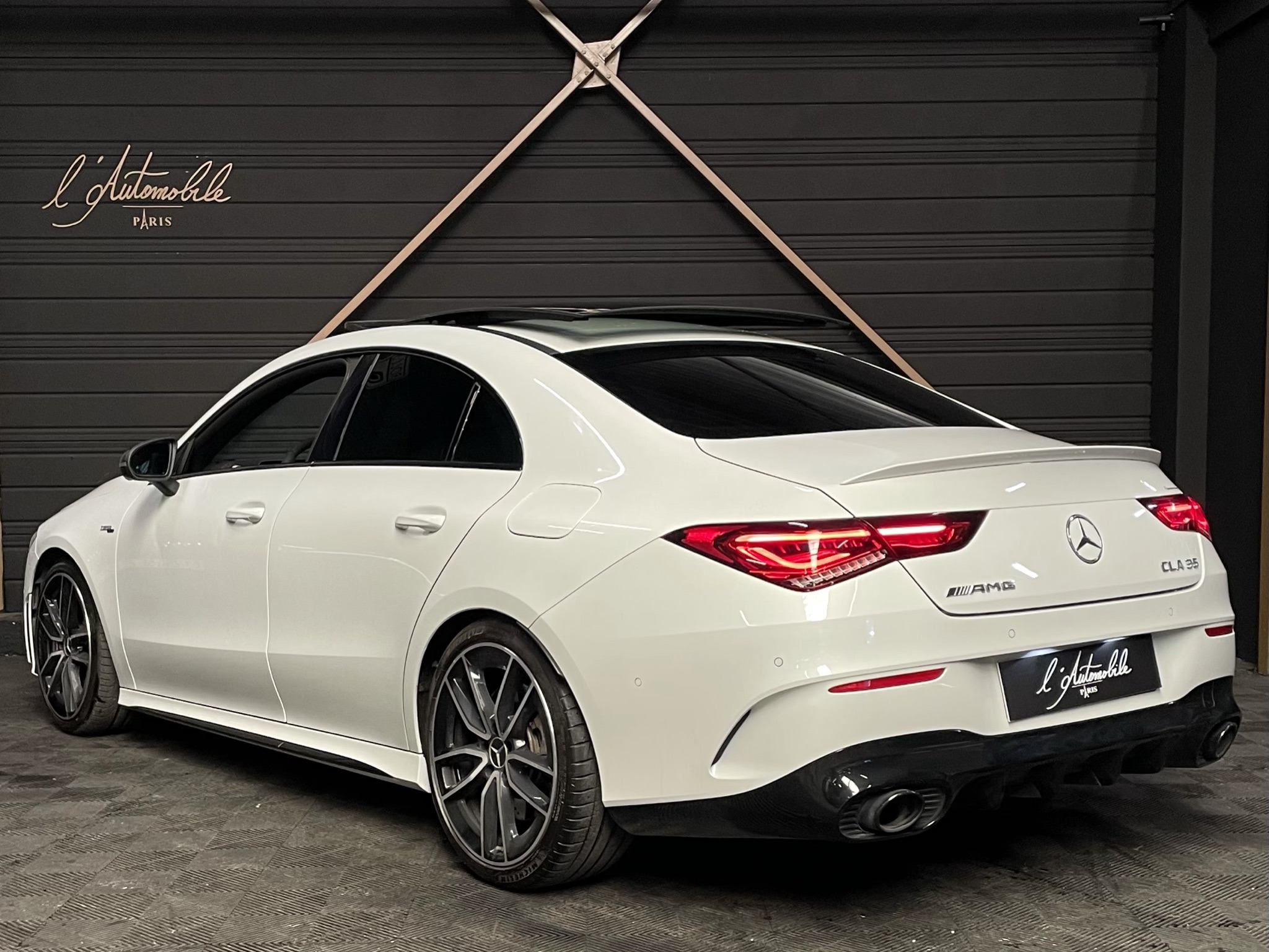Mercedes Benz CLA 35 AMG 4MATIC 306ch 7G-DCT