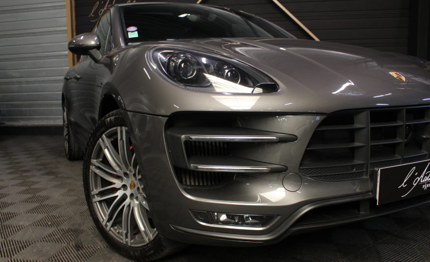 Porsche Macan Turbo