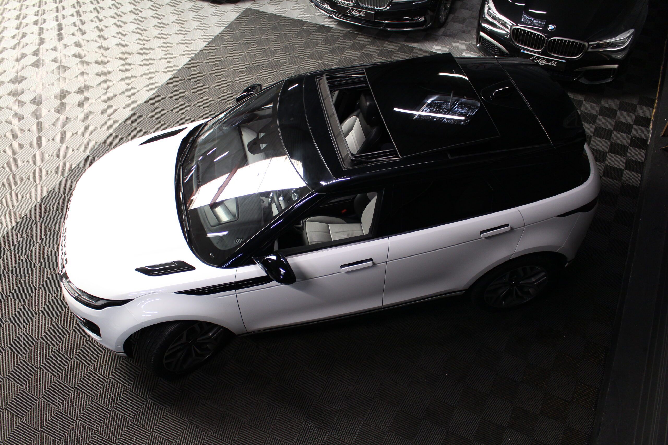 Range Rover Evoque R-Dynamic HSE