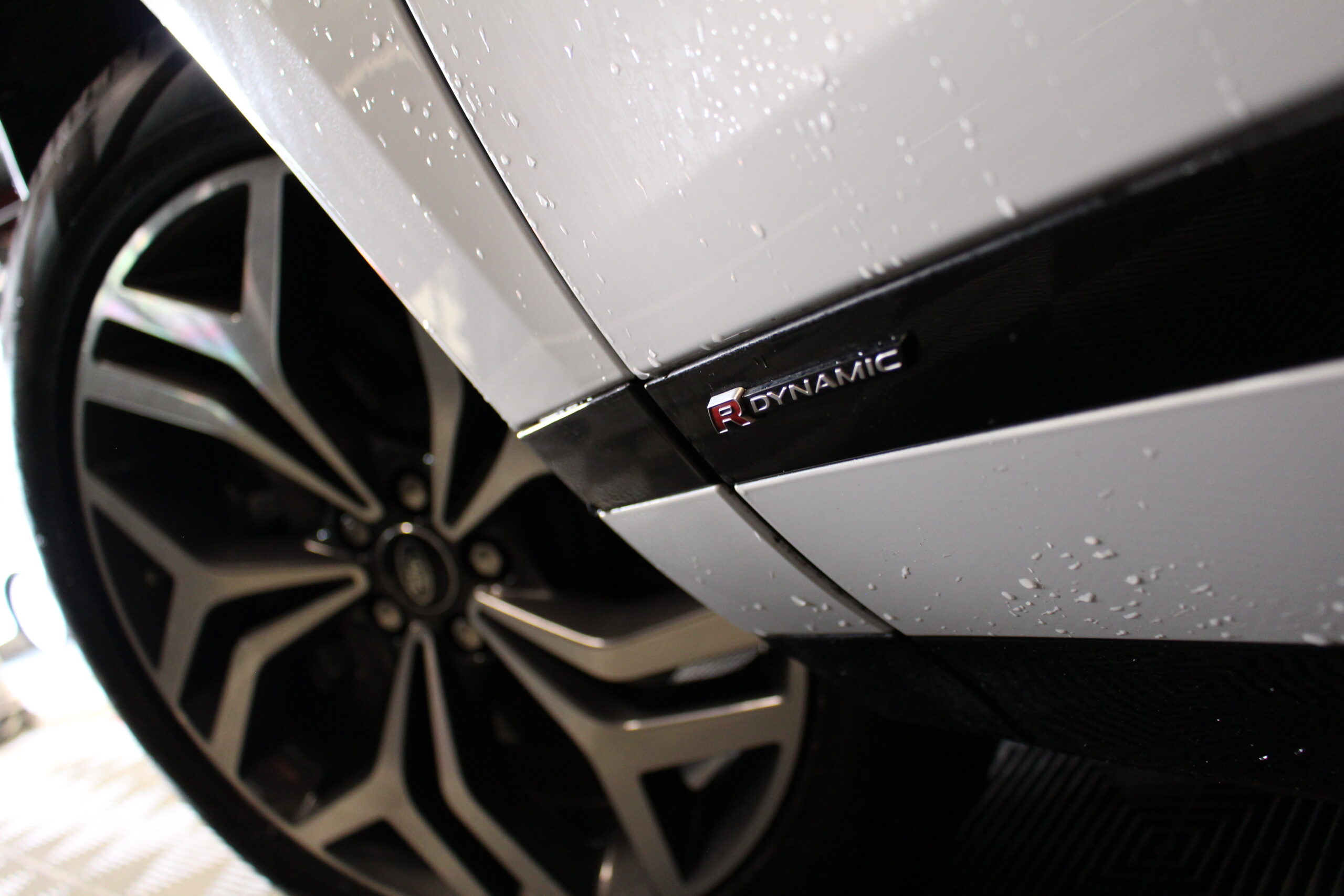 Range Rover Evoque R-Dynamic HSE