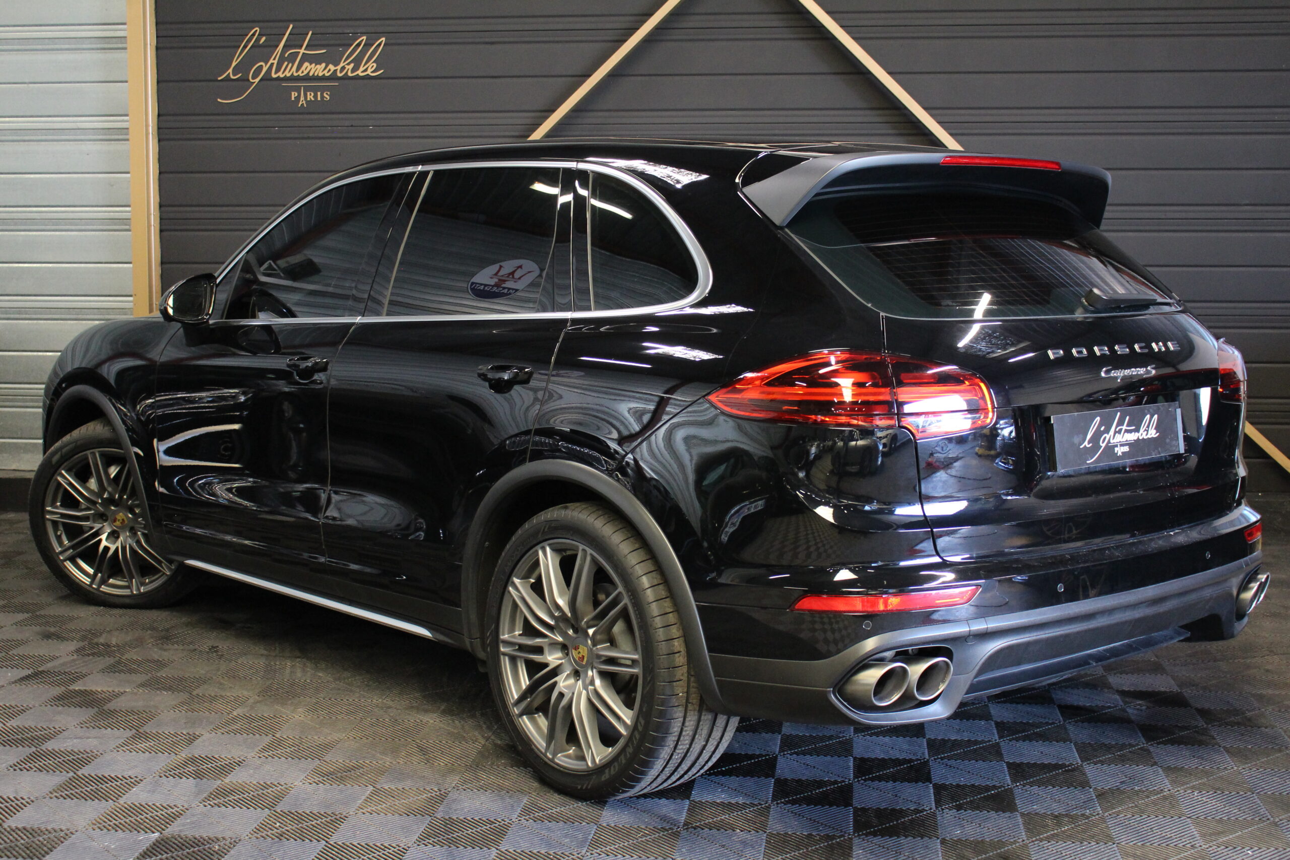 Porsche Cayenne S – PDLS+ PASM Caméra 360° – 4,2 Tdi 385Ch