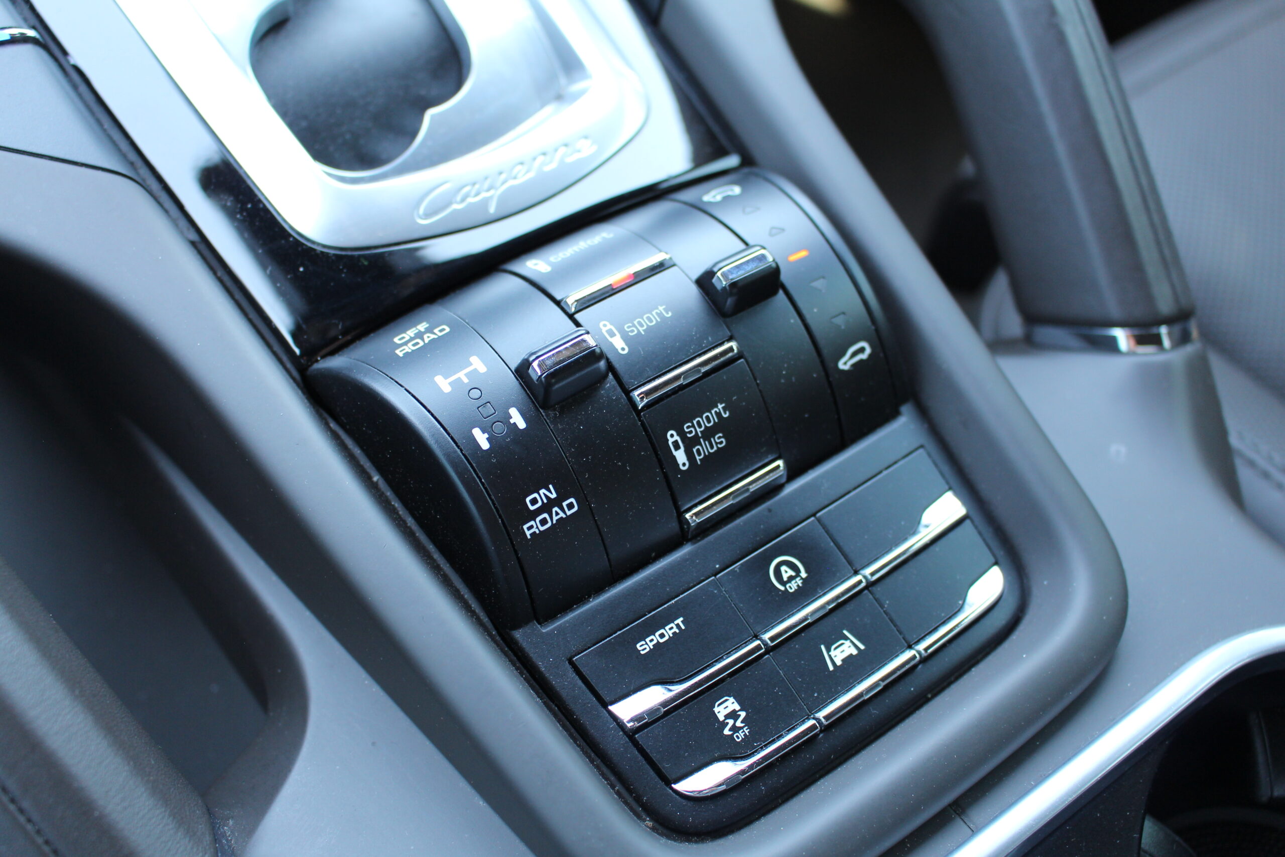 Porsche Cayenne S – PDLS+ PASM Caméra 360° – 4,2 Tdi 385Ch