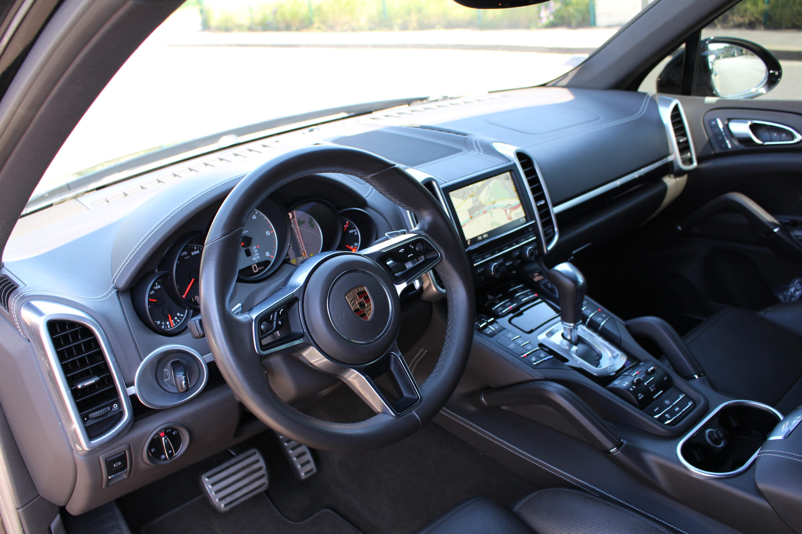 Porsche Cayenne S – PDLS+ PASM Caméra 360° – 4,2 Tdi 385Ch