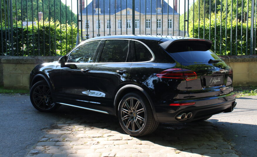 Porsche Cayenne S – PDLS+ PASM Caméra 360° – 4,2 Tdi 385Ch